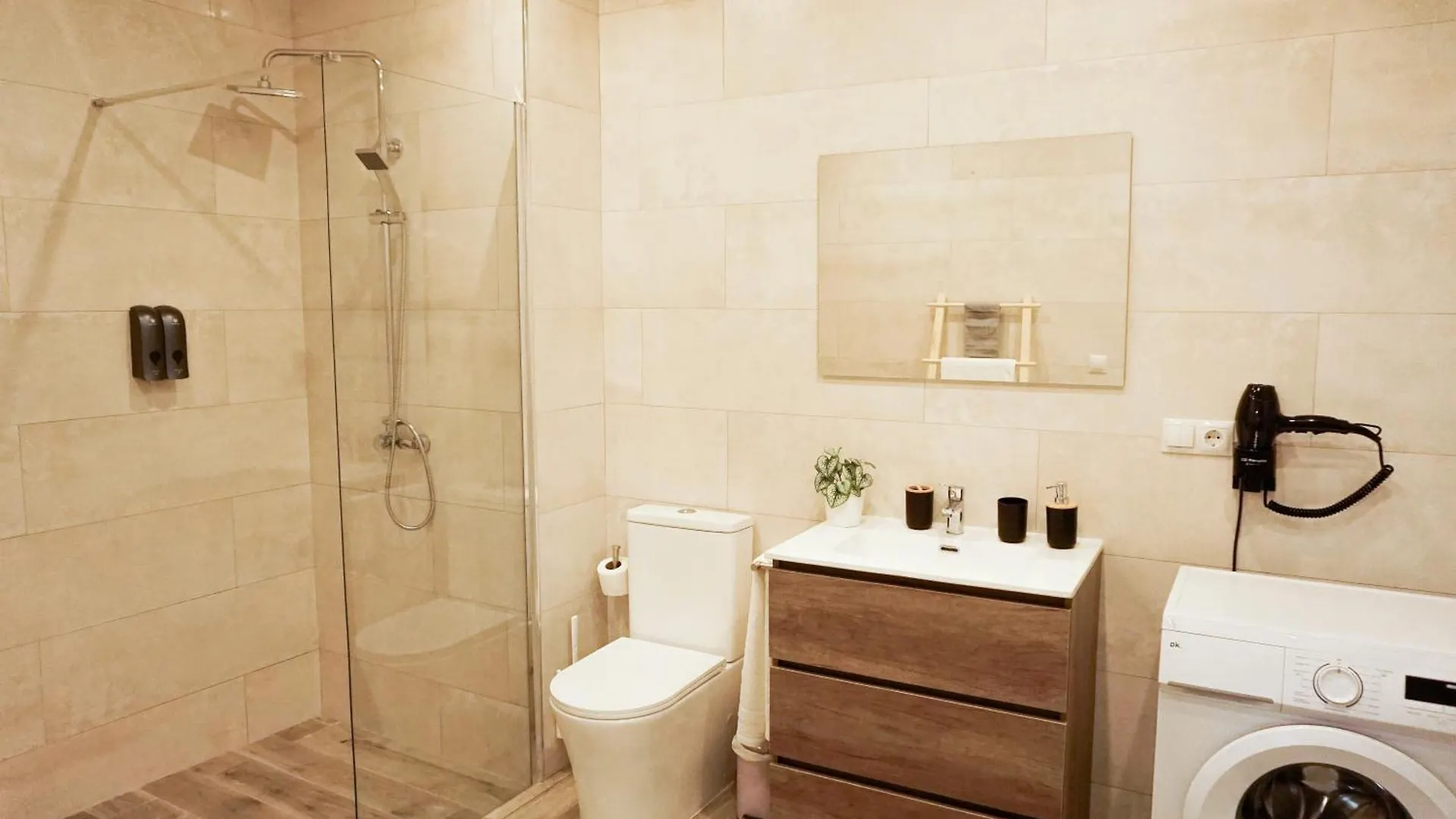 Martina I Apartment Malaga
